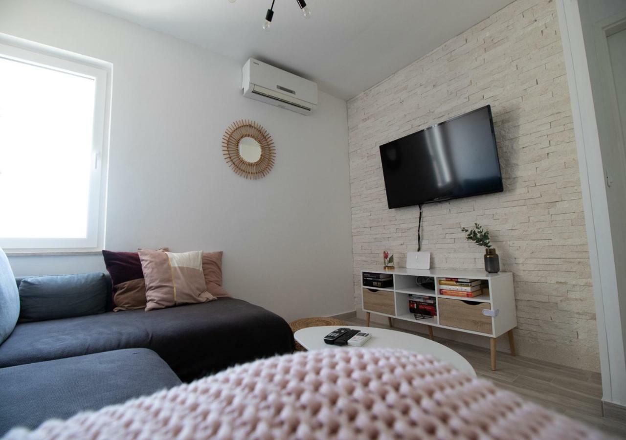 Lukas Central Apartment - Digital Nomads Friendly Dubrovnik Exterior photo